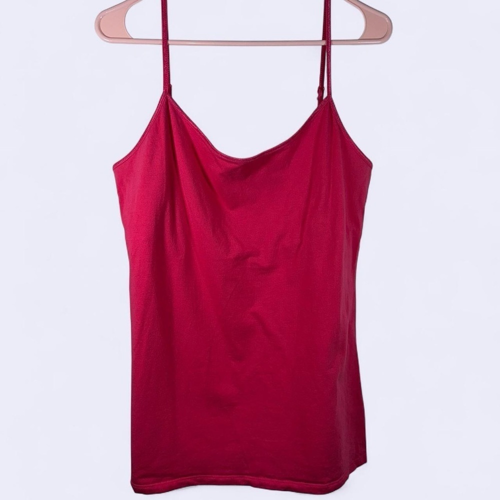 No Boundaries Hot Pink Cami Top
Size: XXL / 2XG (19)
Color: Hot Pink